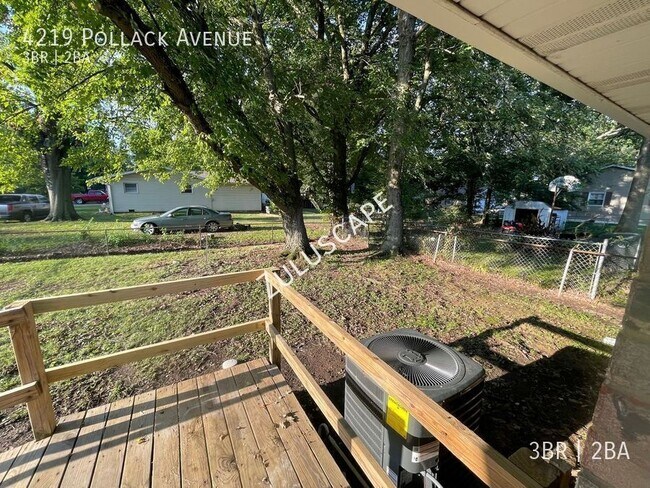 Building Photo - 4219 Pollack Ave