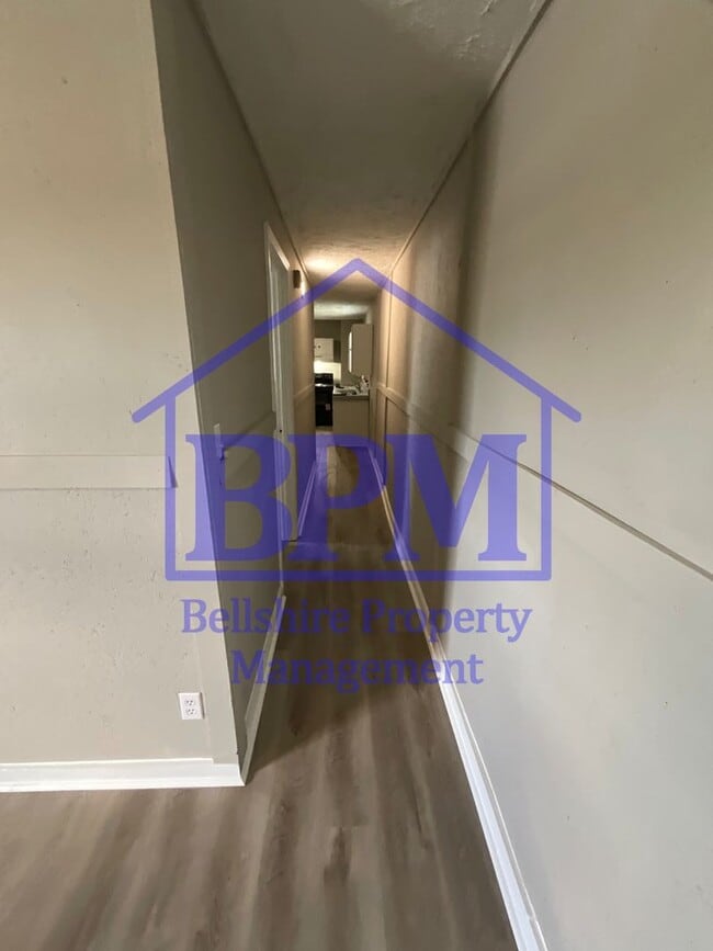 Building Photo - Cozy 1 Bed, 1 Bath Home in the Heart of Na...