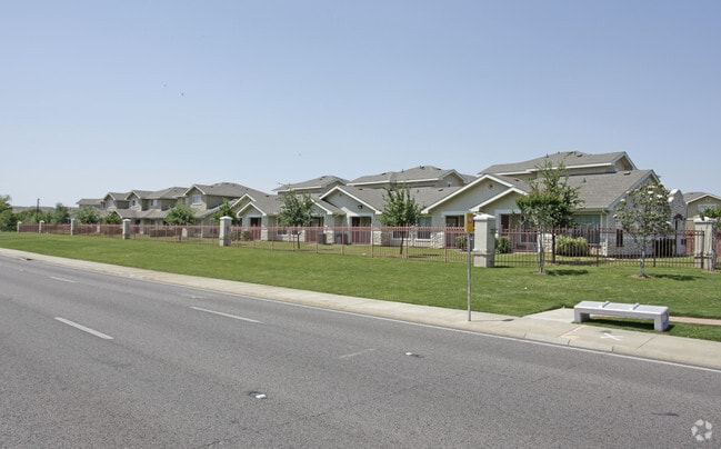 Primary Photo - Artiga Apartment Homes
