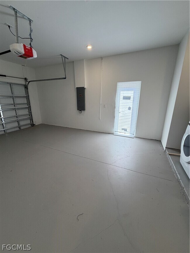 Building Photo - 4719 28th St SW