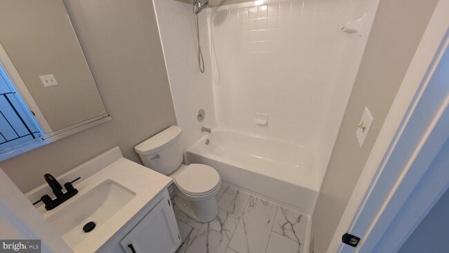 Building Photo - 16303 Taconic Cir
