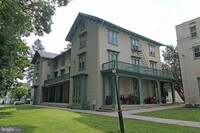 Building Photo - 12 S Filbert St