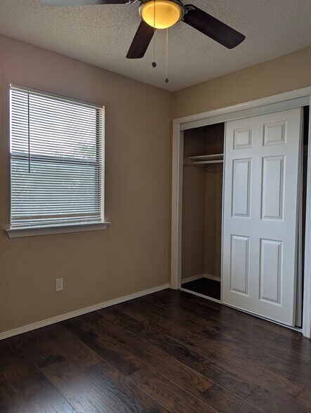 Building Photo - 11600 Marsh McCall Way