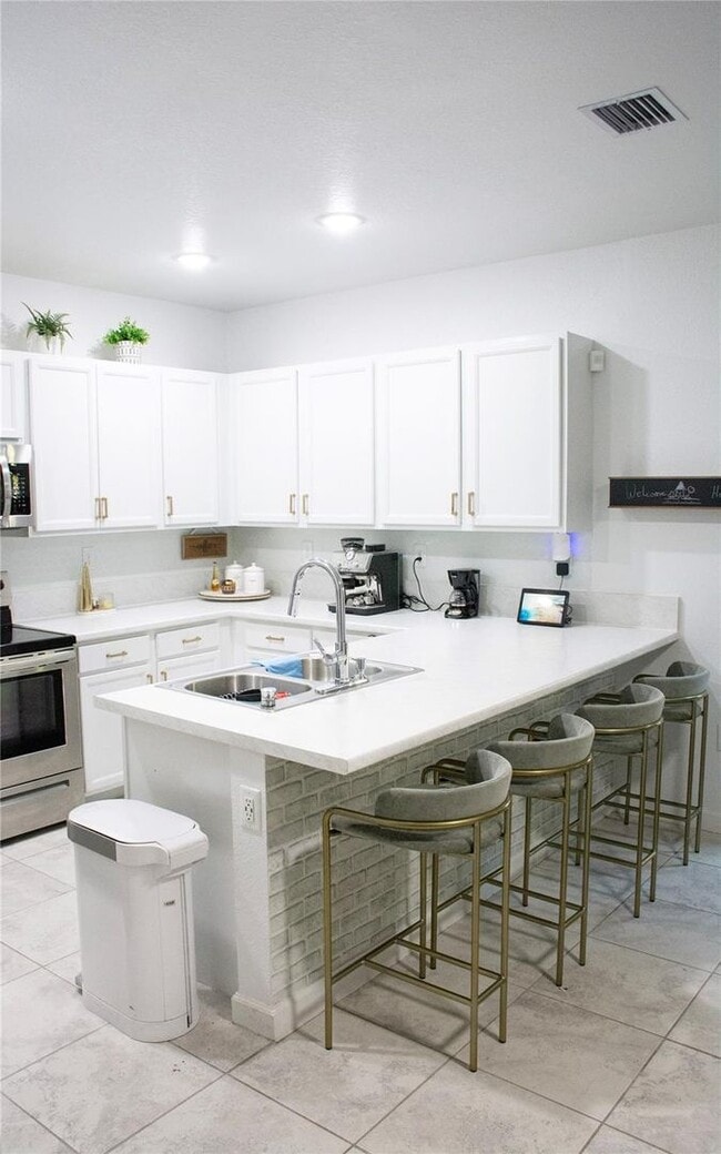 Building Photo - 315 NE 208th Terrace