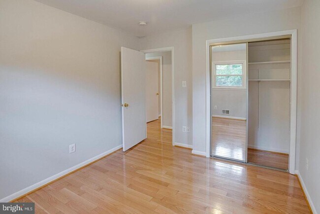 Building Photo - 12026 Waples Mill Rd