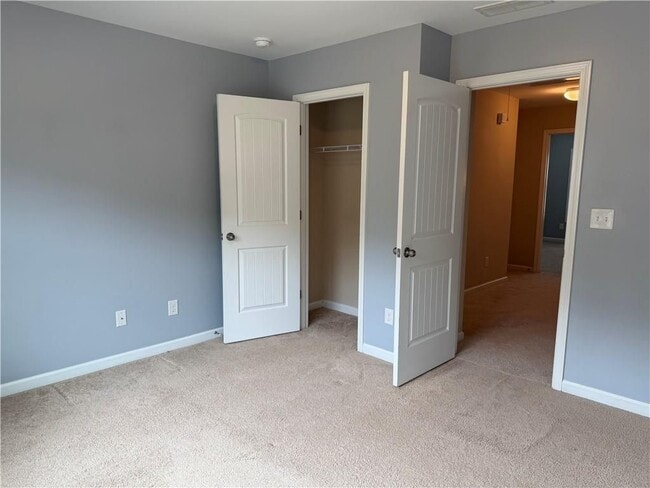 Building Photo - 3487 New Fawn Ln