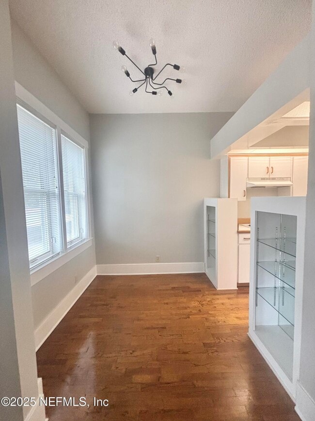 Building Photo - 2130 San Marco Blvd