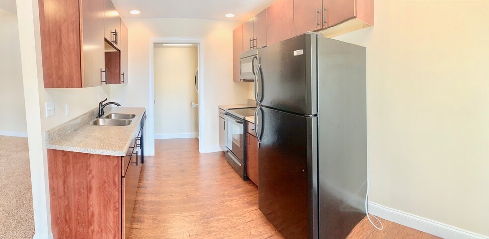 Building Photo - 405 Treyson Ln