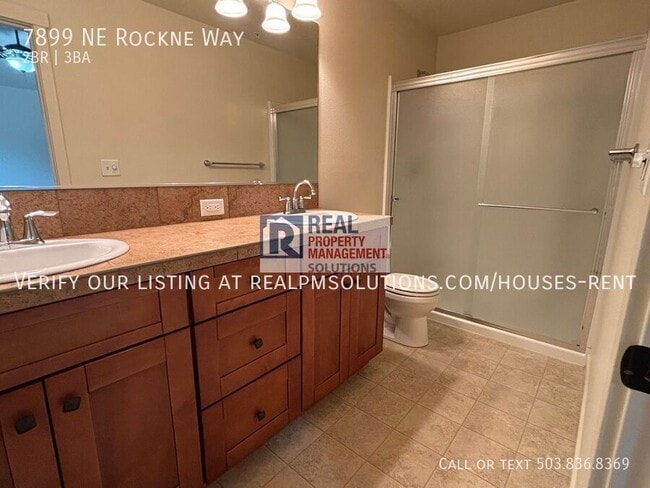 Building Photo - 7899 NE Rockne Way