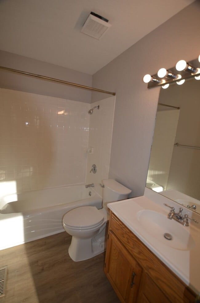 Building Photo - Fairplay home available Now- large fenced yard - Mountain views! Year lease!