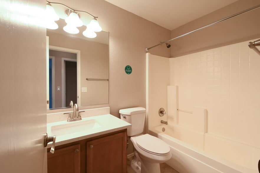 Building Photo - 18611 North 22nd St