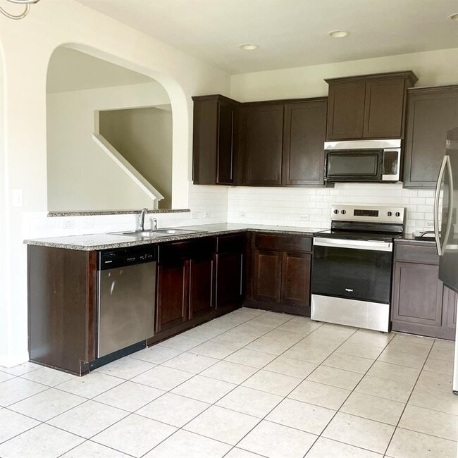 Building Photo - 18409 Bandelier Dr