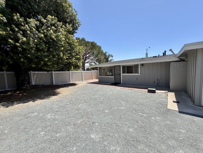 Building Photo - 6478 Montezuma Rd