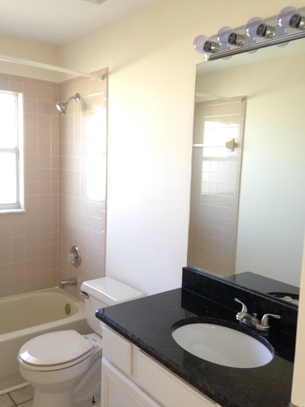 Building Photo - 138 Pin Oak Pl