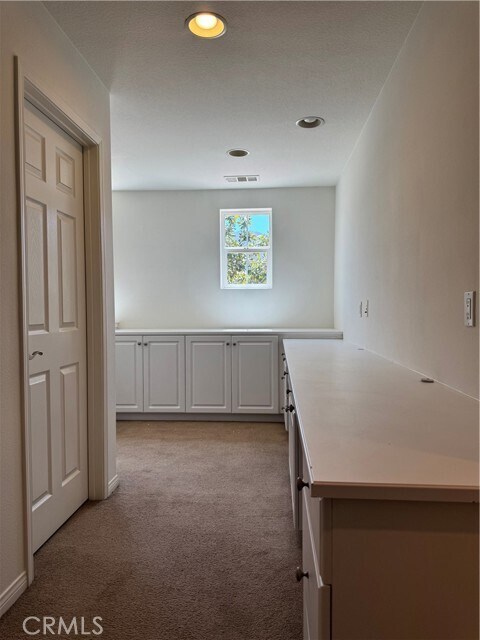 Building Photo - 10790 Barberry Ct