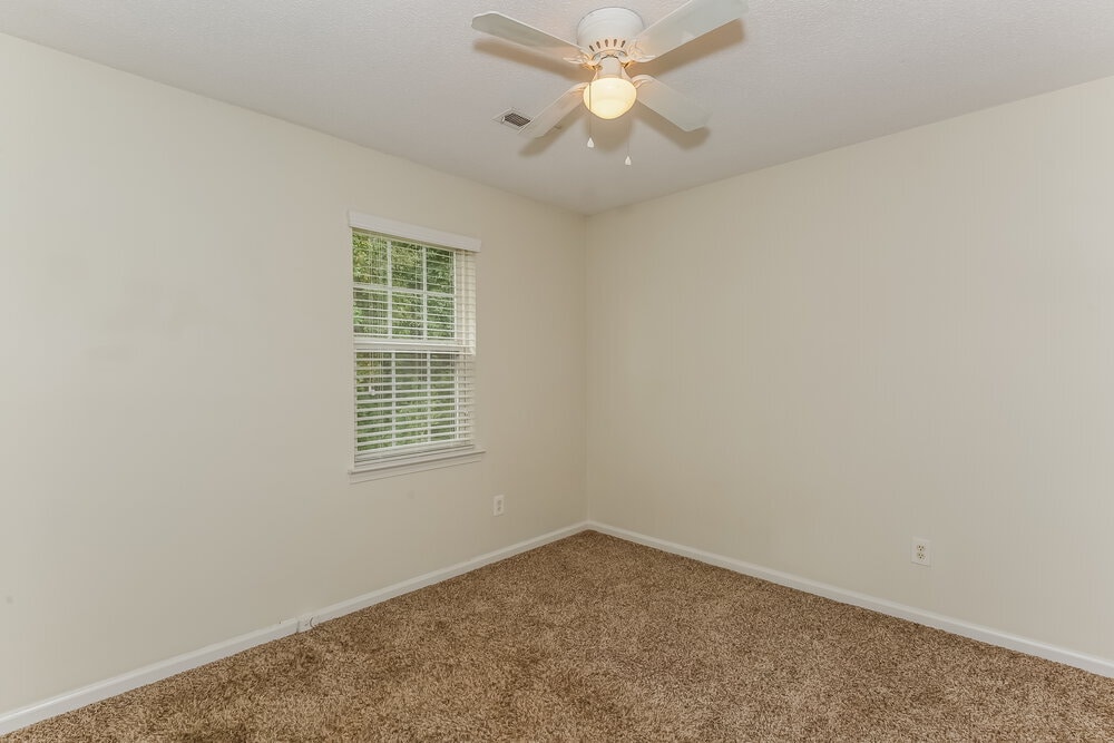 Building Photo - 7526 Fallow Ln
