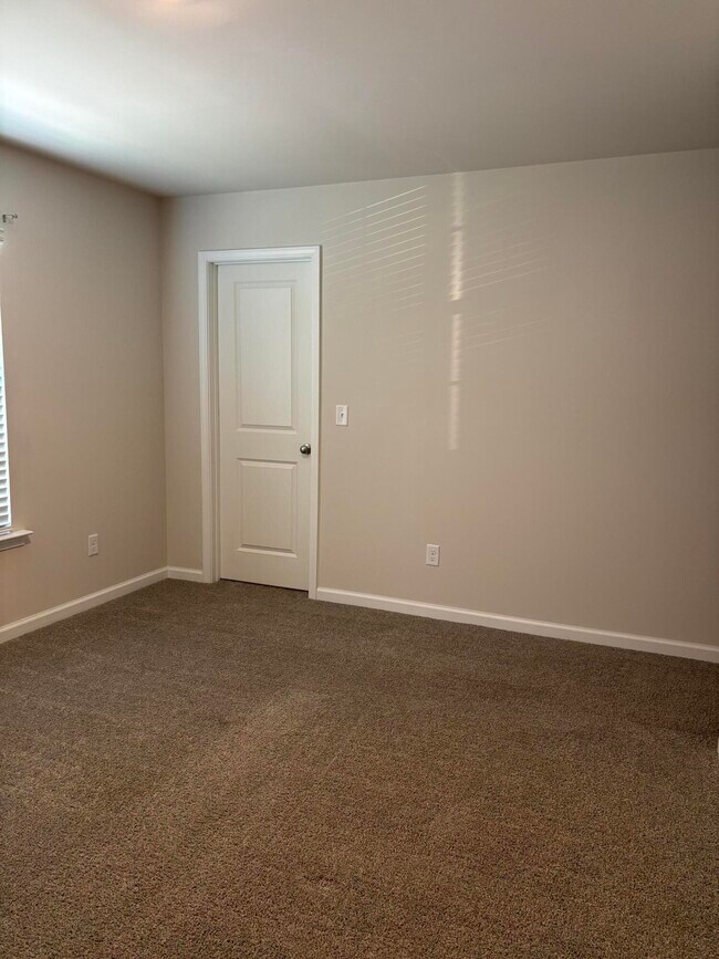 Building Photo - 1848 Lacebark Dr