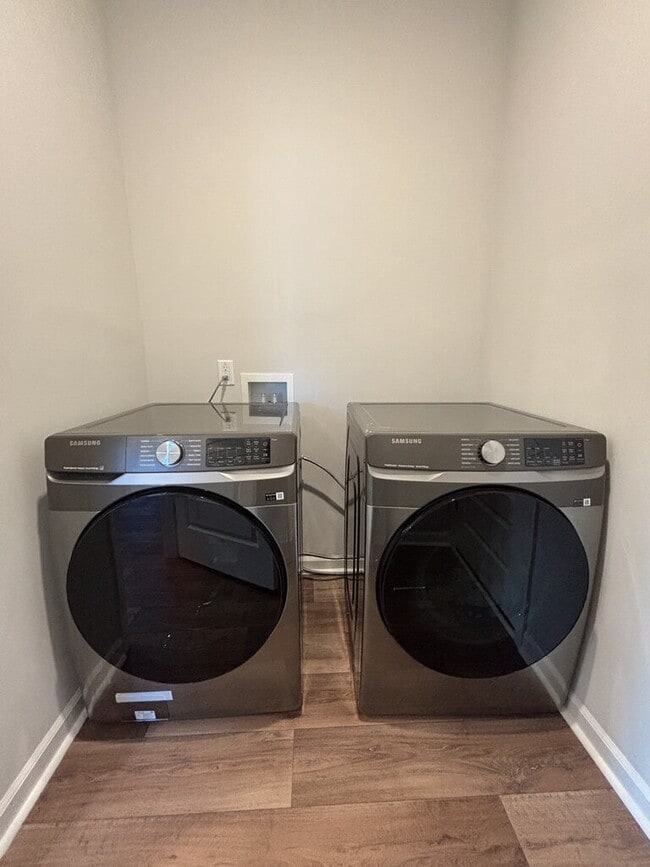 Building Photo - 342 Tiliwa St