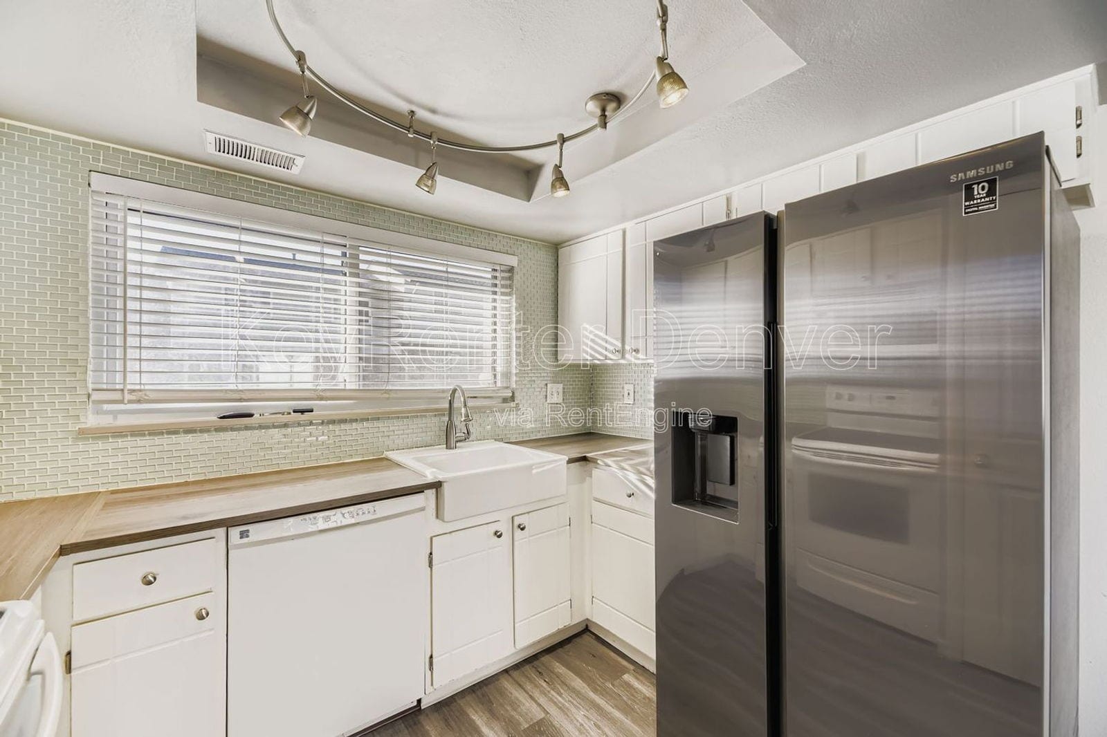 Building Photo - 1199 S Troy St