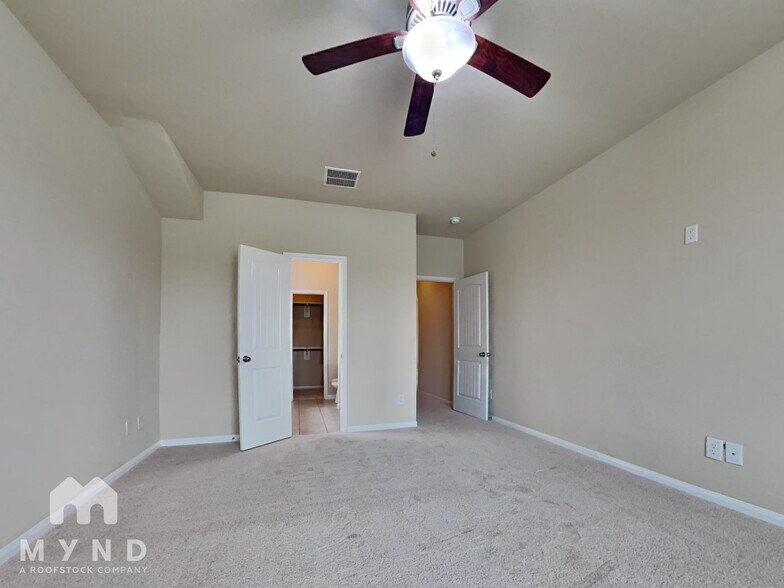 Building Photo - 24819 Alberti Sonata Dr