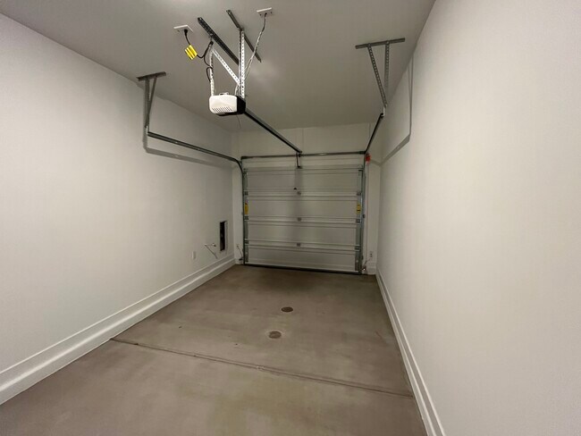 Building Photo - 2837 W Eagle Talon Trail