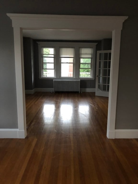 Building Photo - 403-405-405 W Clinton St