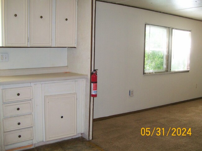 Building Photo - 4282 US Hwy 89 S