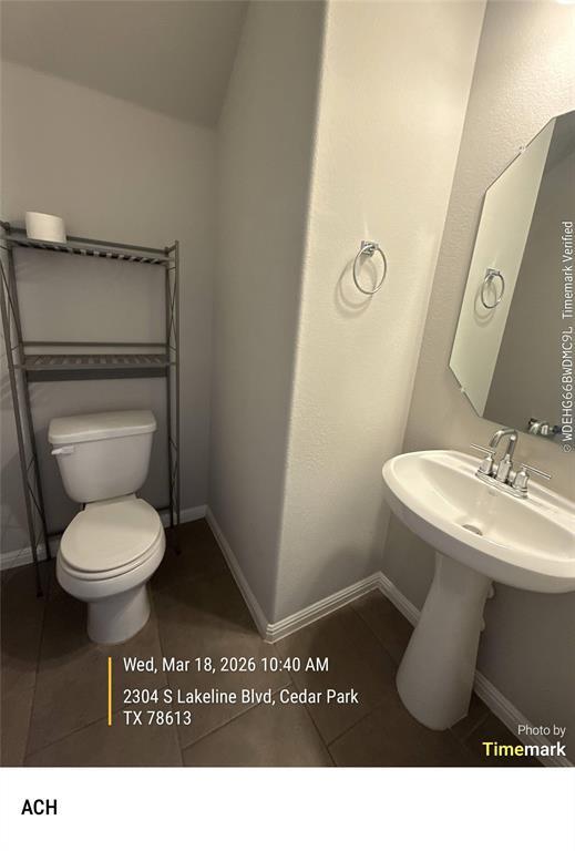 Building Photo - 2304 S Lakeline Blvd