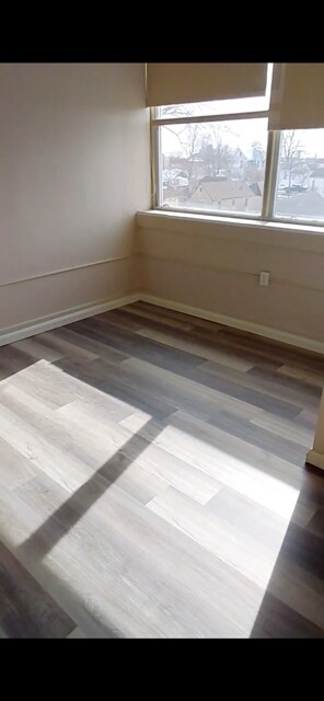 Building Photo - 316 W Walnut St