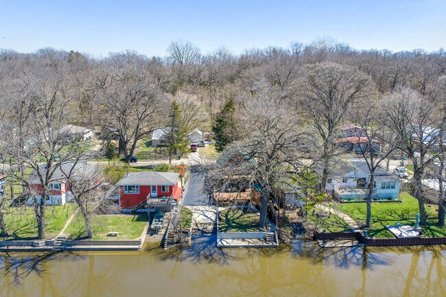 Building Photo - 3341 E 2059th Rd