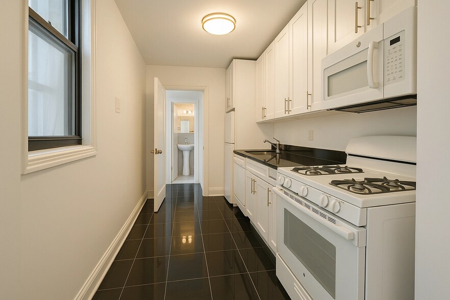 Building Photo - 156 E 83rd St