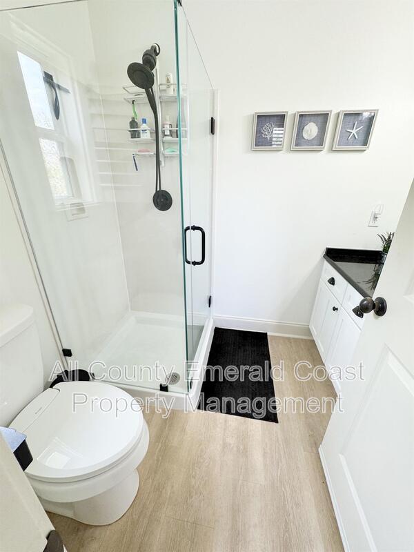 Building Photo - 25 S Wildflower Dr