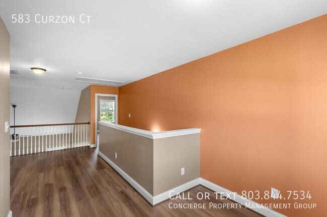 Building Photo - 583 Curzon Court