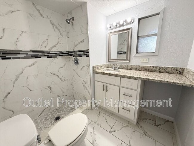 Building Photo - 6956 Attica Ln