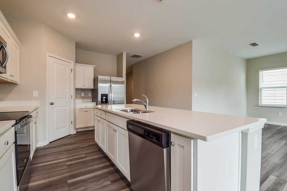 Building Photo - 570 Knightsbridge Ln