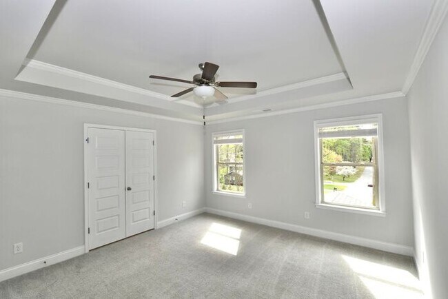 Building Photo - 574 Amarante Cir