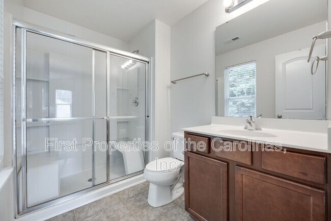 Building Photo - 1430 Harpers Inlet Dr