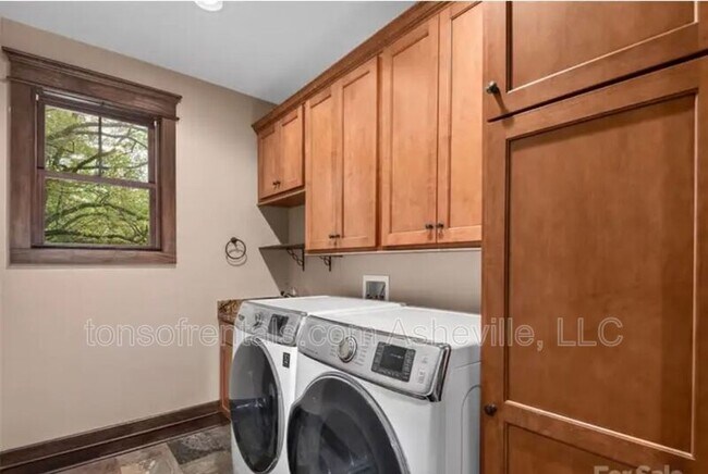 Building Photo - 91 Watershed Way