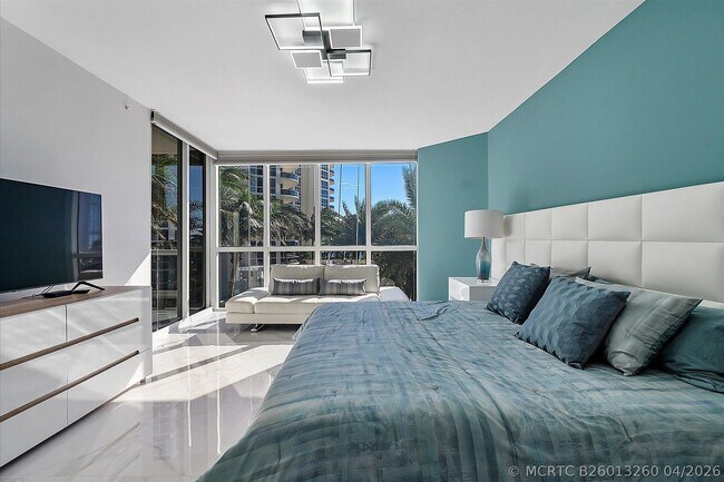 Building Photo - 3100 N Ocean Blvd