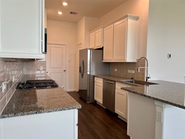 Building Photo - 5719 Foggy Vine Ct