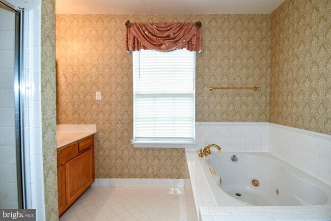 Building Photo - 16853 Capon Tree Ln