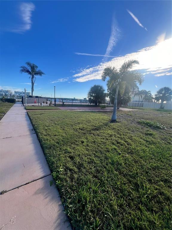Building Photo - 7740 Boca Ciega Dr