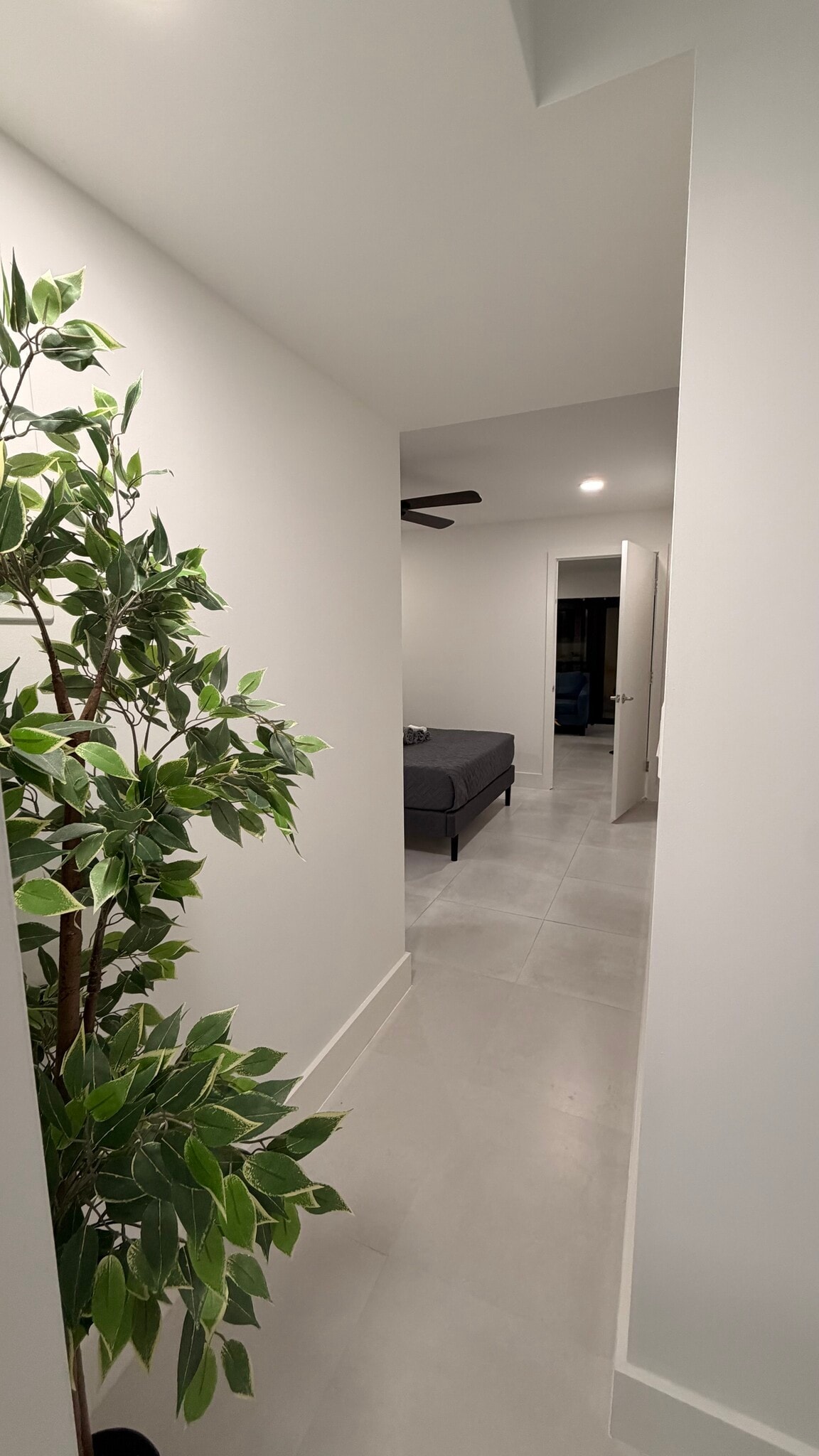 Building Photo - 7550 S Waterway Dr