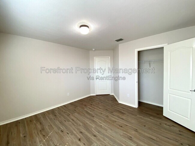 Building Photo - 21518 La Pena Dr