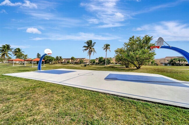 Building Photo - 3773 SW 153rd Ct