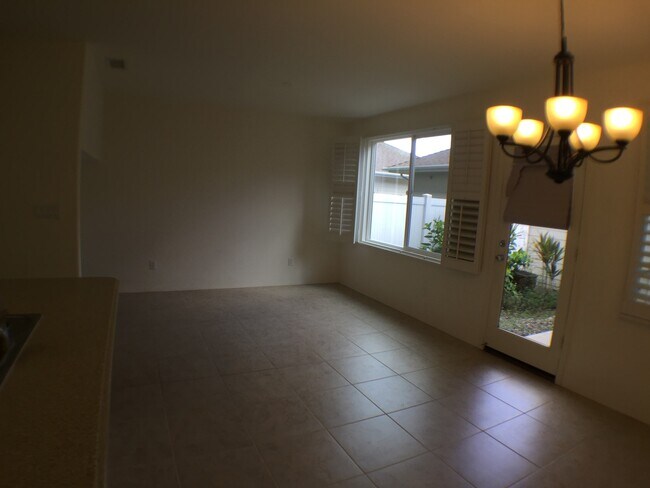 Building Photo - 91-1371 Keoneula  Blvd. #1105