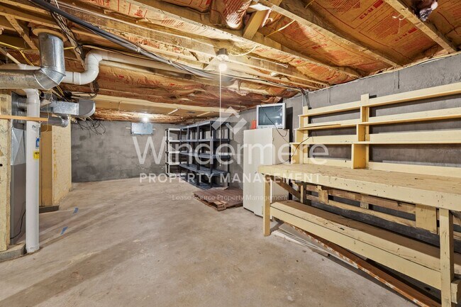 Building Photo - Brown's Addition Historic Neighborhood -  ...