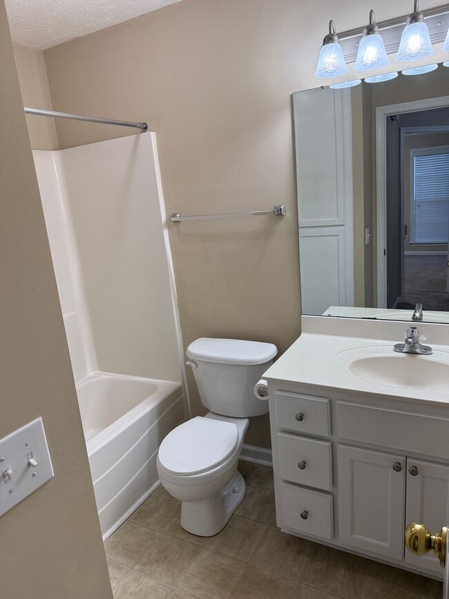 Building Photo - Ryan Ridge Rental