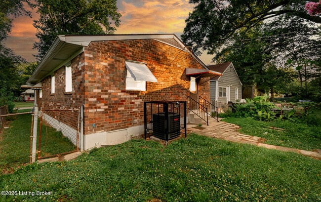 Building Photo - 3775 Wheeler Ave