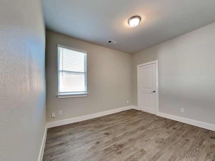 Building Photo - 3417 New York Ave